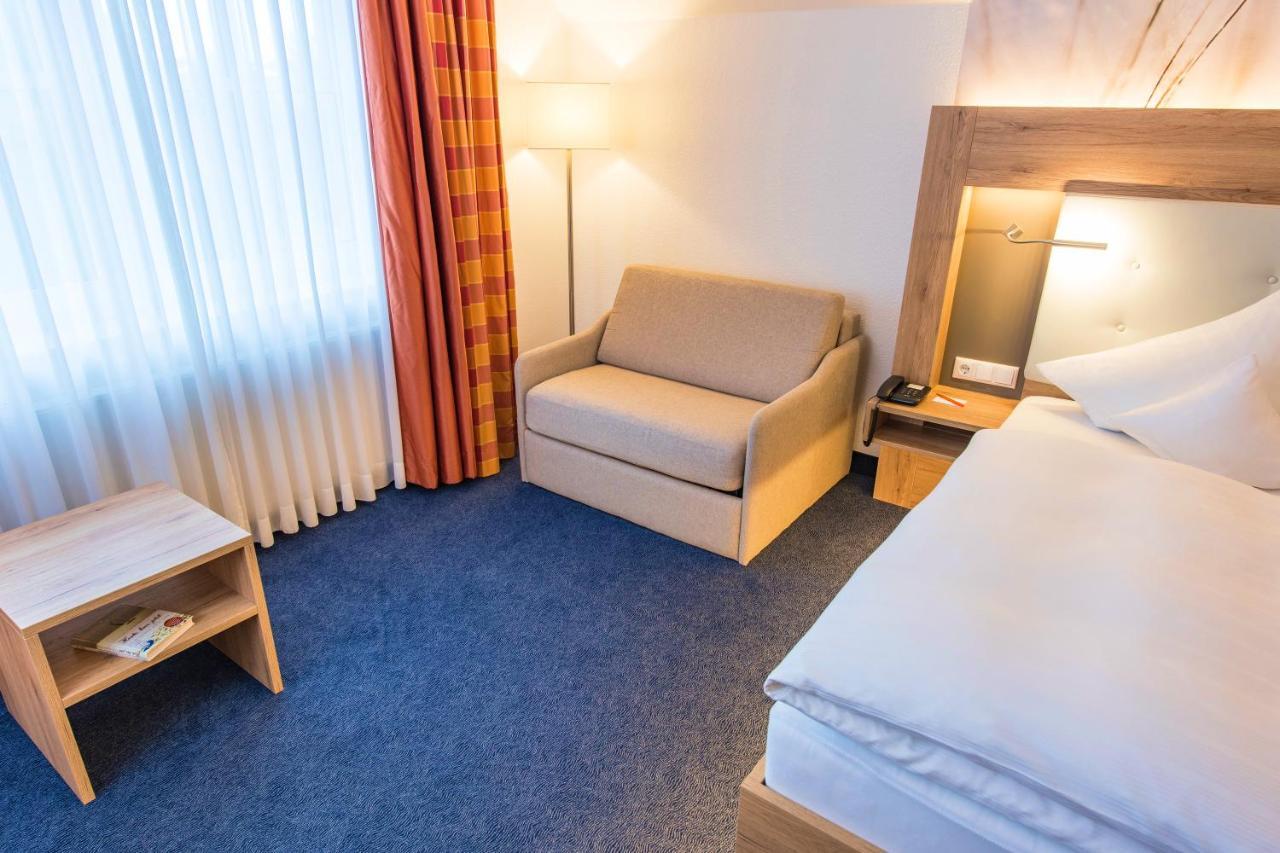 Idingshof Hotel & Restaurant ブラームシェ エクステリア 写真